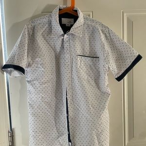 White button shirt